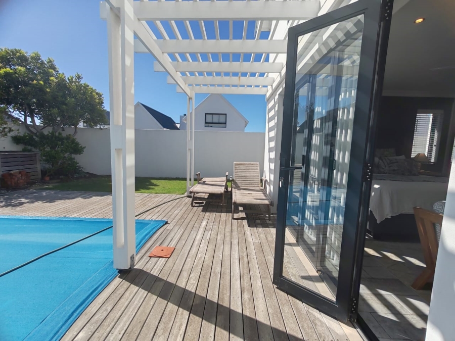 4 Bedroom Property for Sale in St Francis Links Eastern Cape